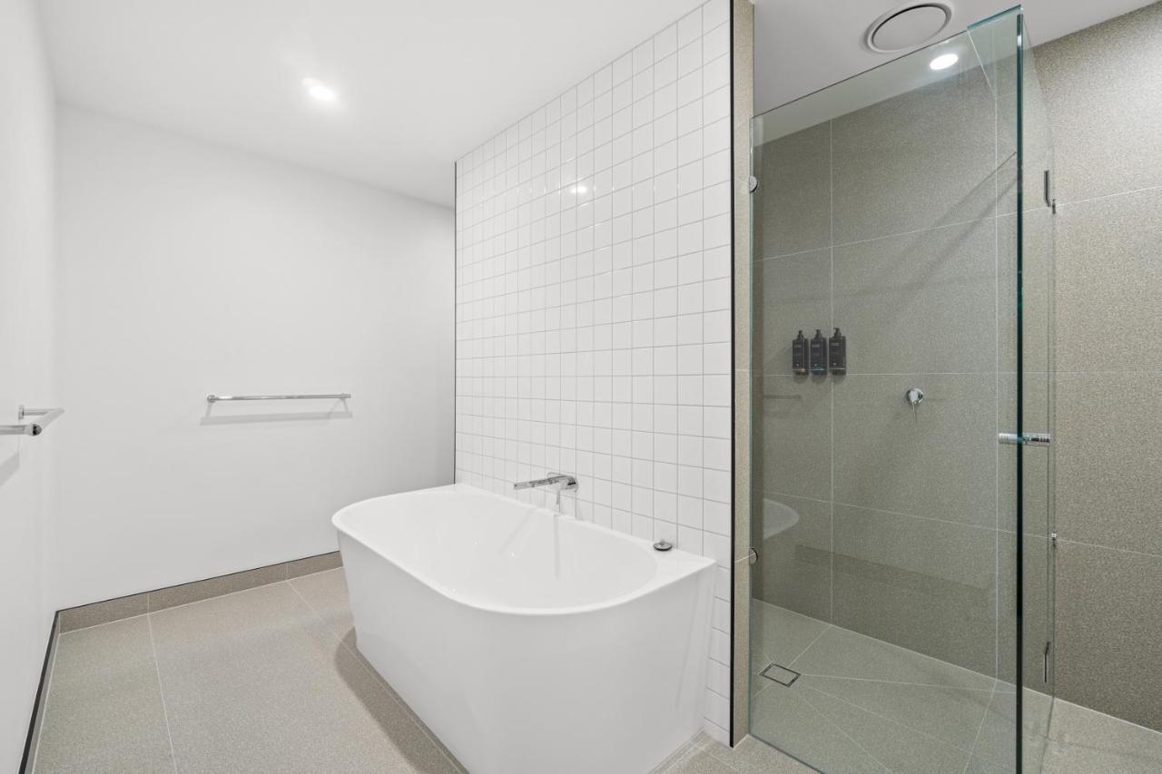 Mercure Pakenham Bagian luar foto