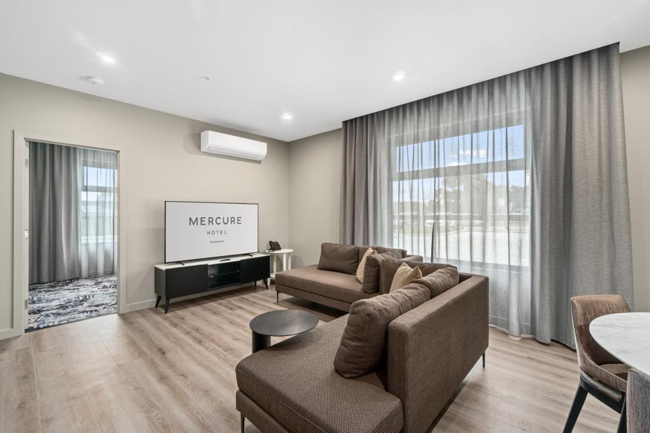 Mercure Pakenham Bagian luar foto