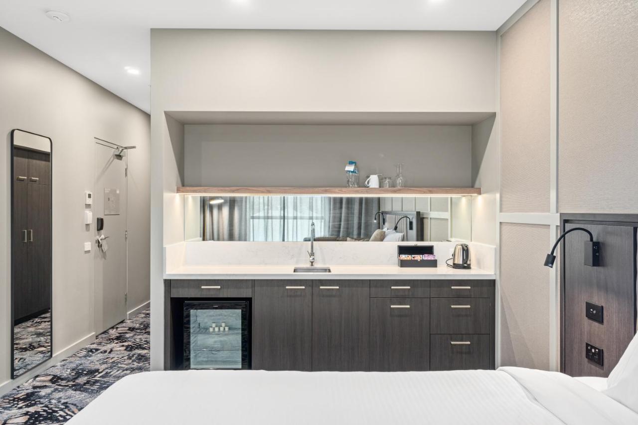 Mercure Pakenham Bagian luar foto