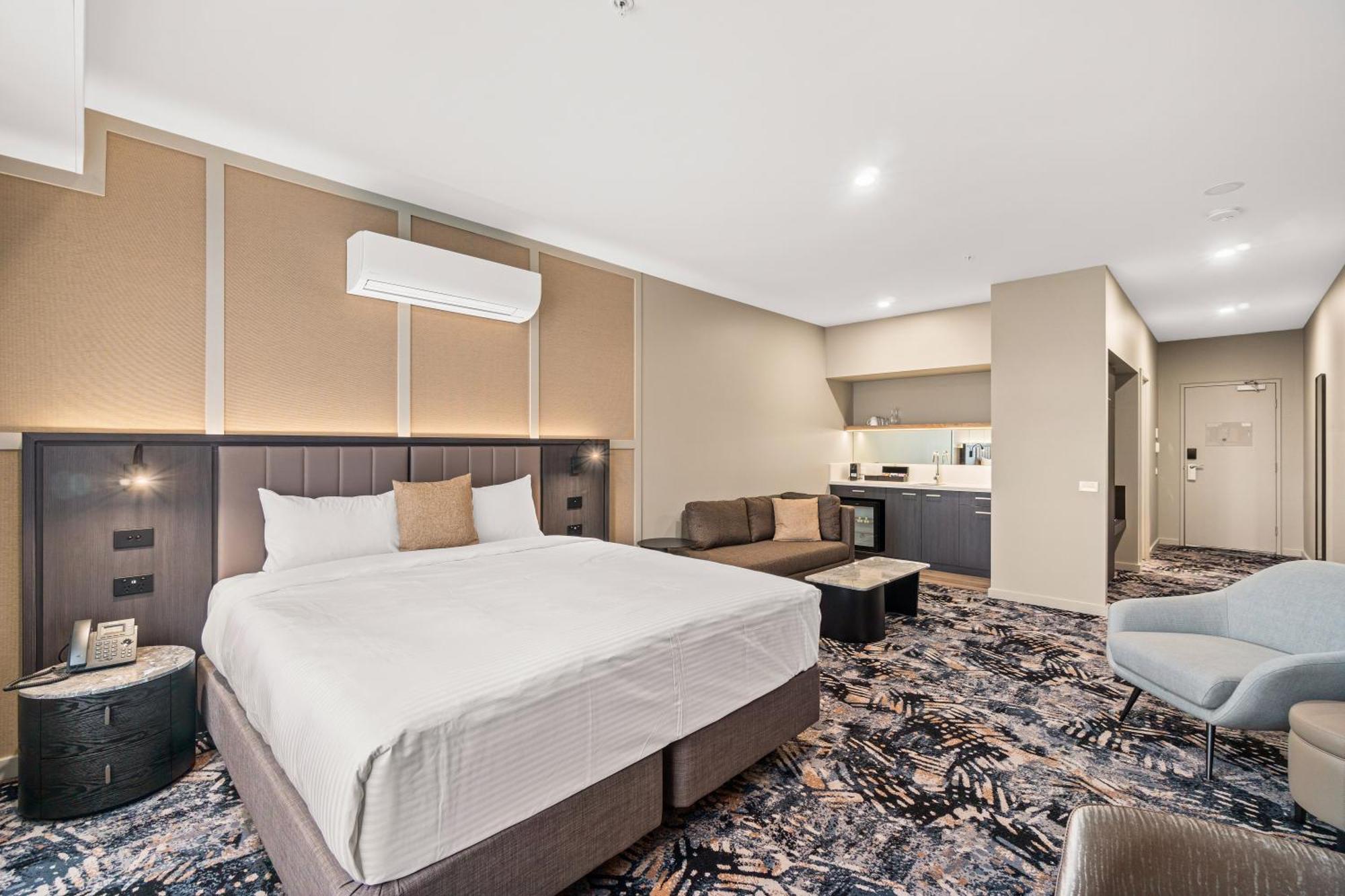 Mercure Pakenham Bagian luar foto